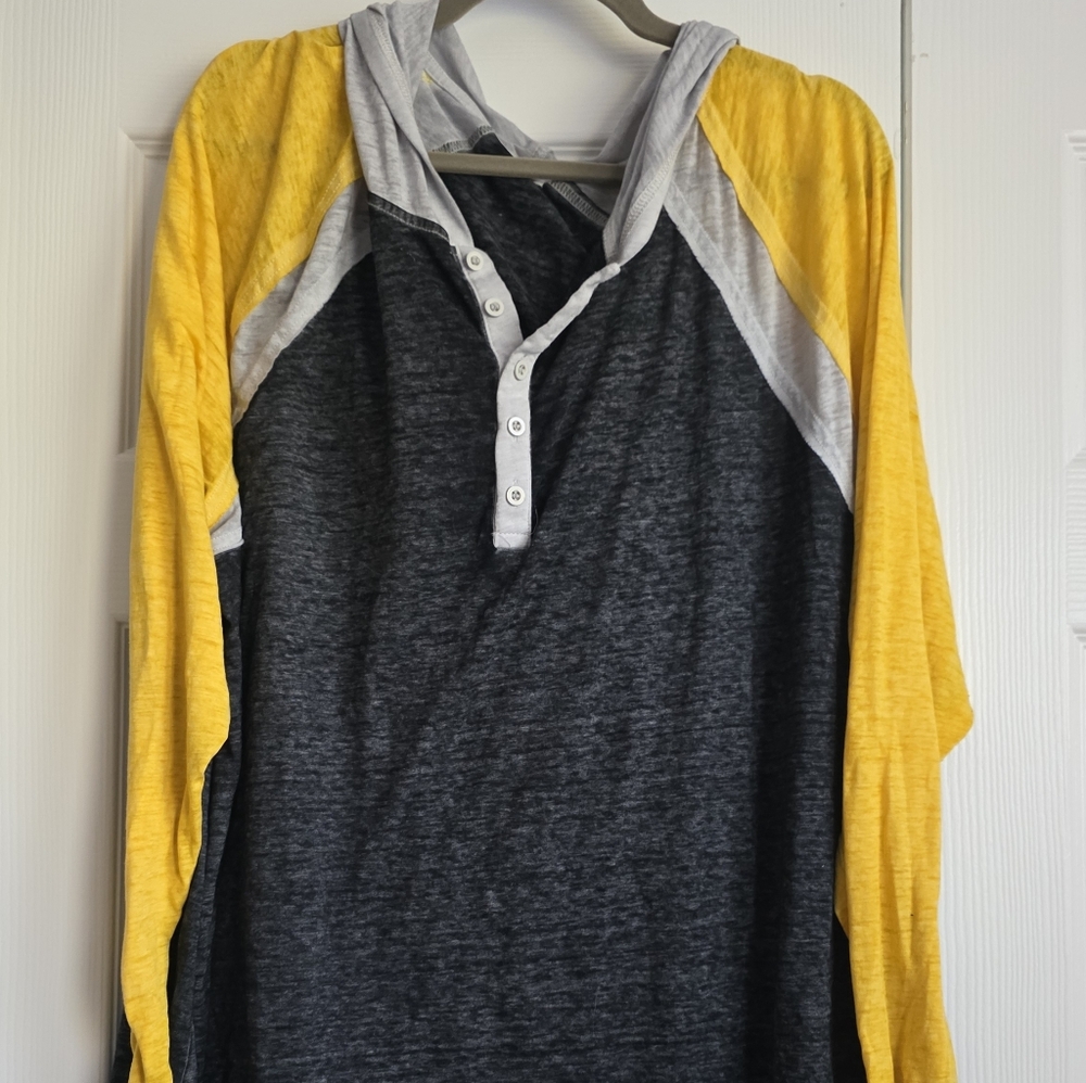 Maurices Yellow and Gray Long Sleeve Henley Shirt 3x